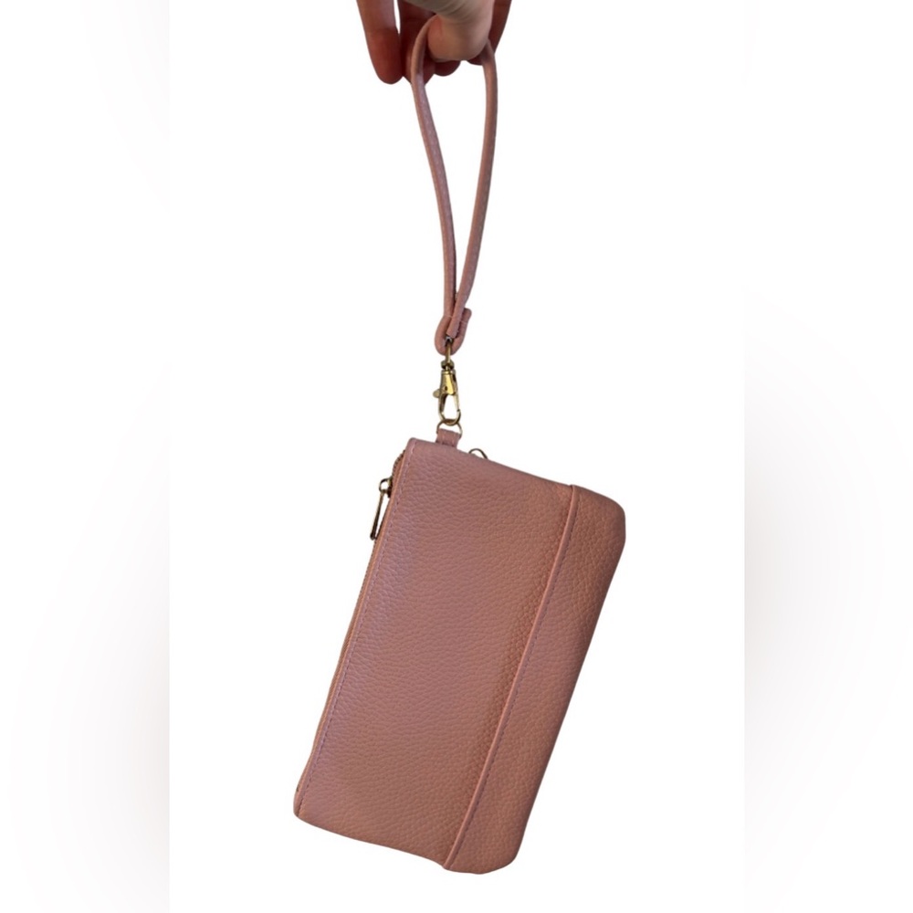 Adrienne Vittadini Pink Pebbled Wristlet - Picture 2 of 4